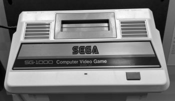 Spielkonsolen, Beispiel: SEGA SG1000 Spielkonsolen, Beispiel: SEGA SG1000